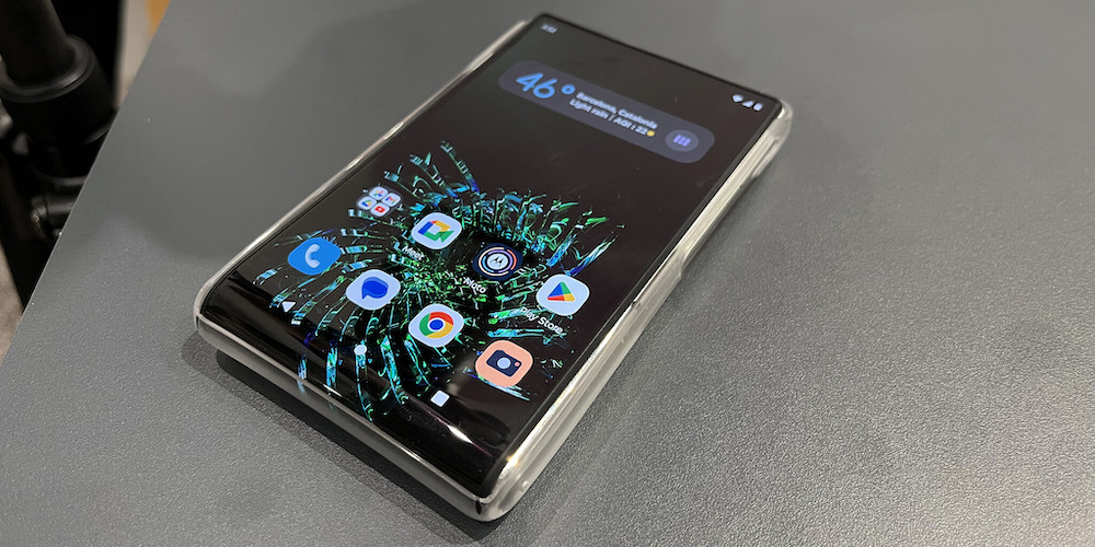 Motorolla Rizr Rollable Phone